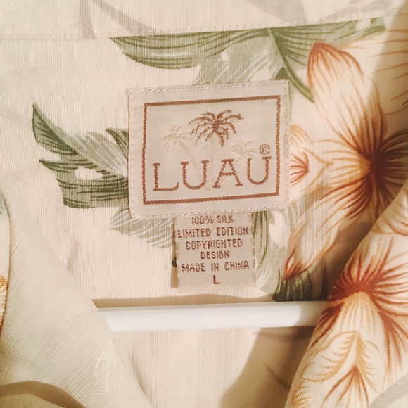 Luau Finest Silk button up! - Picture 2 of 2